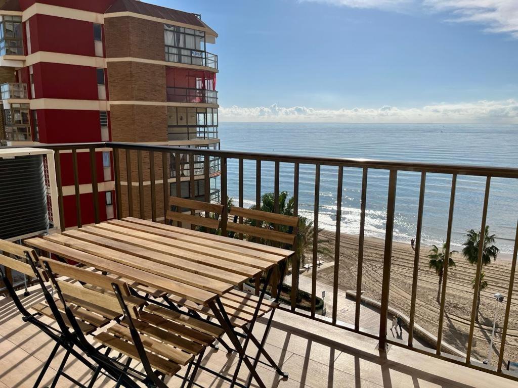 Apartamento Frente Al Mar En Calpe Con Parking Para 4 Personas Ngoại thất bức ảnh